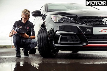 Motor 2019: Summer Tire Test