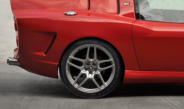 Vredestein Ultrac Vorti+ makes debut on Breadvan Hommage - Newsroom Apollo Vredestein