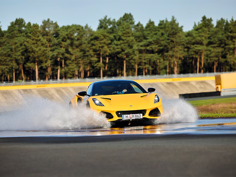 Wet Handling Perfomance. source: autobild.de